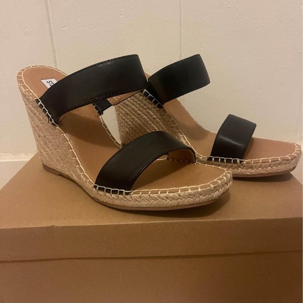 Steve Madden wedge